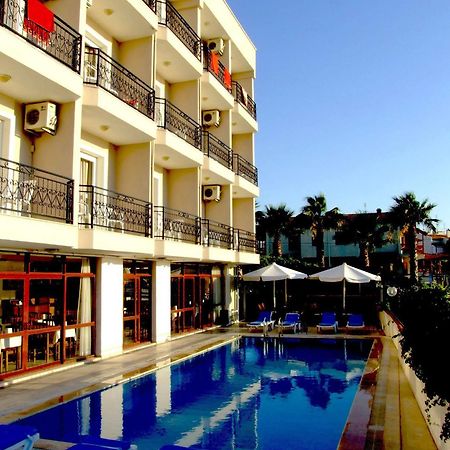 Albayrak Hotel Cesme Exterior foto
